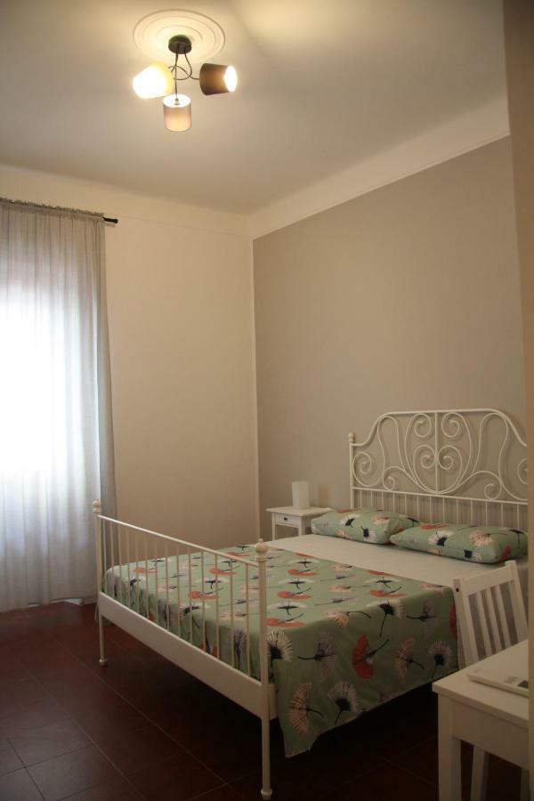 Apartamento Davide & Mary Friendly House Novara Exterior foto